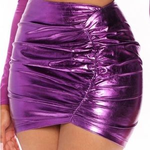 NEVER WORN Fuchsia Faux Leather Mini Skirt